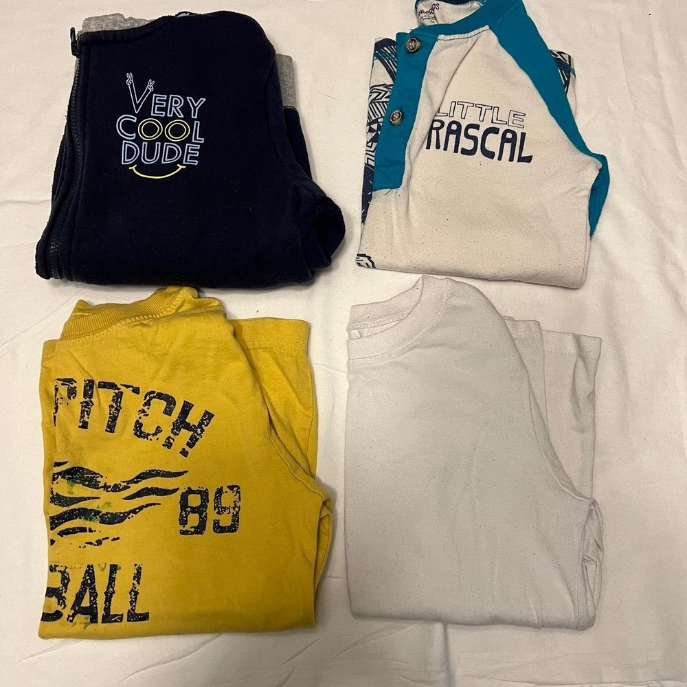 Boys Clothing Lot size 5 play clothes (2559)